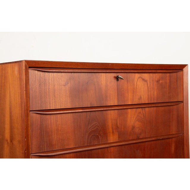 Chest of 4 Drawers in Teak, Denmark, 1960s For Sale - Image 6 of 13
