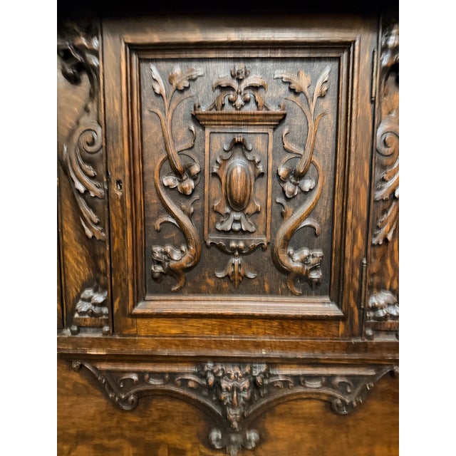 Late 19th Century Late 19th Century English Renaissance Gothic Oak Buffet Sideboard For Sale - Image 5 of 13