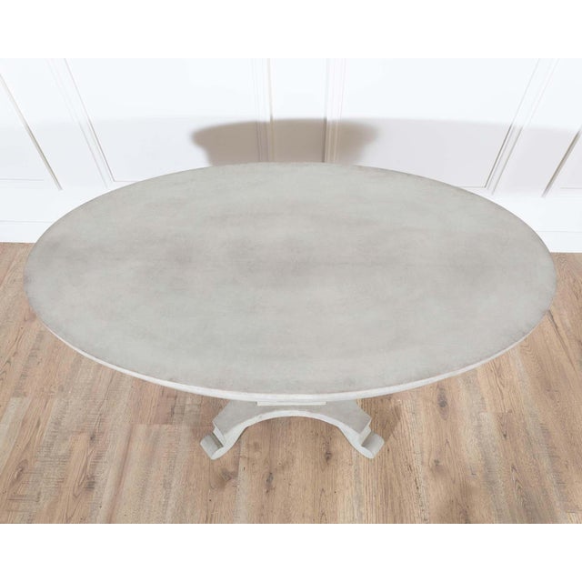 Early 20th Century Antique Swedish Oval Painted Center Table, circa 1900–1910 For Sale - Image 5 of 11