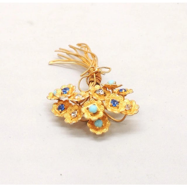 1960s 1960s Vintage Signed Bijoux Cascio Italy Rhinestone Floral Spray Brooch For Sale - Image 5 of 8