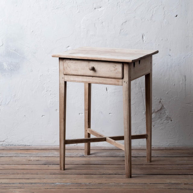 Mahogany Side Table With X Stretcher, 18th Century For Sale - Image 17 of 17