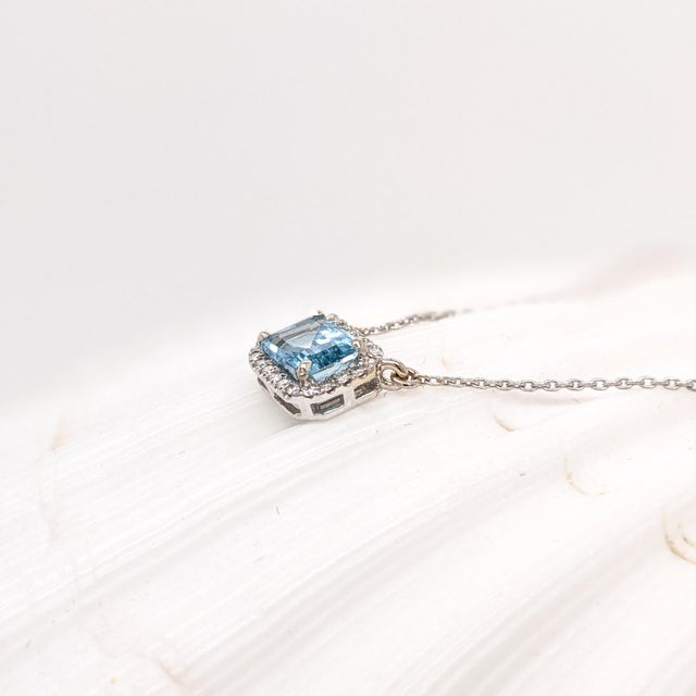 Aquamarine Pendant Necklace w Earth Mined Diamonds in Solid 14K Gold EM 5x7mm For Sale In Columbus - Image 6 of 8