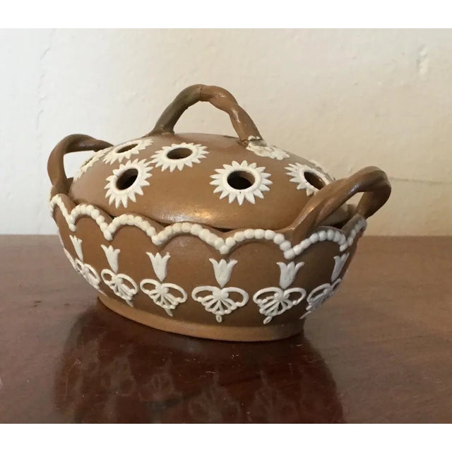 Spode 1810 English Spode Drabware Violet Pot with Cover For Sale - Image 4 of 11