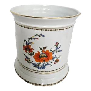 Late 20th Century Raynaud Limoges Vieux Chine Collection Damon Large Cachepot