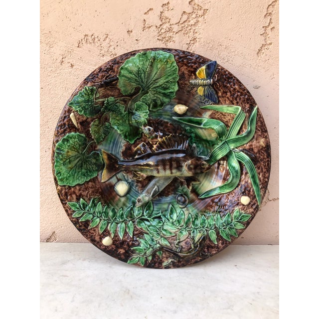 19th Century Majolica Palissy Fishs Wall Platter by Victor Barbizet For Sale - Image 10 of 10
