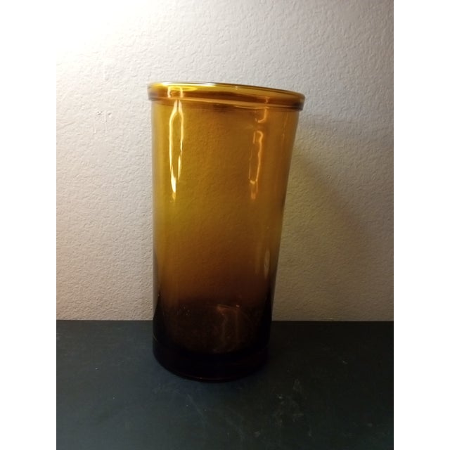 1970s Vidrios San Miguel Amber Recycle Glass Cylinder Vase From Spain For Sale - Image 4 of 5