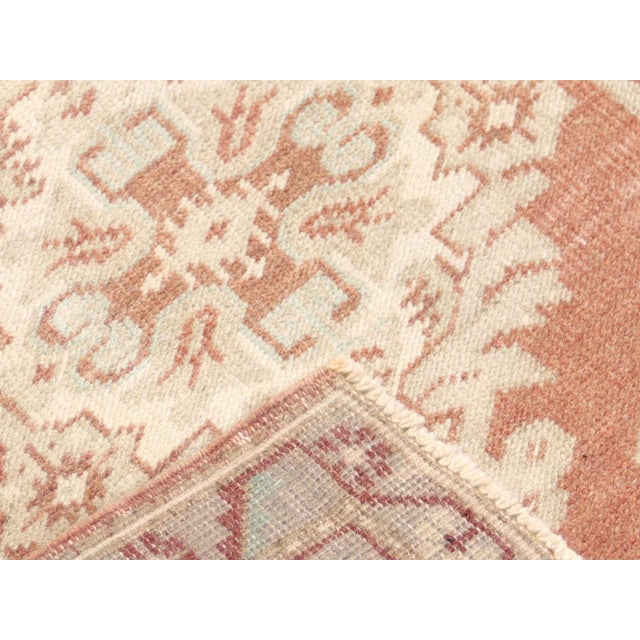 Traditional 1960s Turkish Oushak Rug For Sale - Image 3 of 3