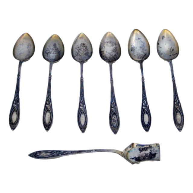 Silver Coffee Spoons and Sugar Shovel with Pearly Handle Reliefs, Set of 6 For Sale