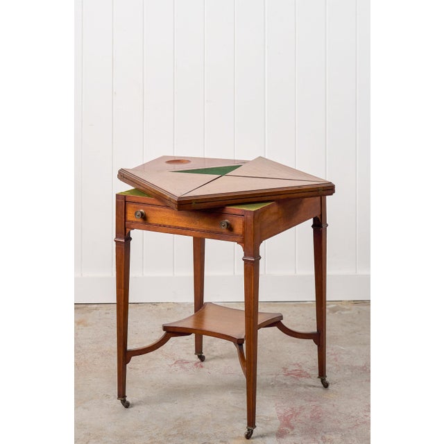 Early 20th Century Edwardian Mahogany Envelope Card Table With Cross Banded Edge For Sale - Image 4 of 18