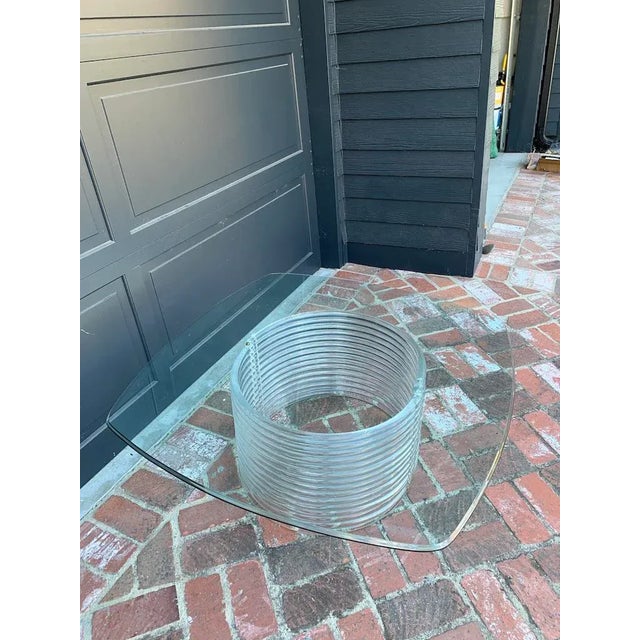 Hollywood Regency 1970s Hollywood Regency Lucite Coffee Table For Sale - Image 3 of 6