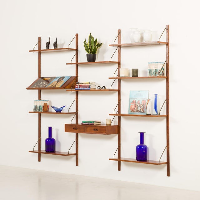 Mid-Century Danish Teak Wall Unit in the style of Poul Cadovius, 1960s For Sale - Image 16 of 16