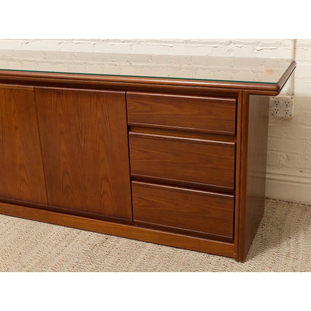 Vintage Mid-Century Modern Walnut Credenza With Glass Top For Sale - Image 11 of 12