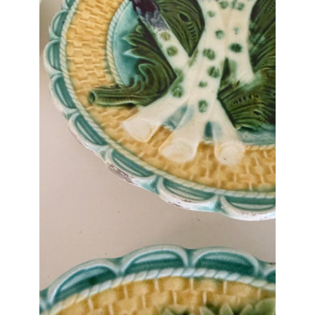 Antique French Barbotine Majolica Asparagus Plates, Circa 1880–1900 - Set of Four For Sale - Image 9 of 10