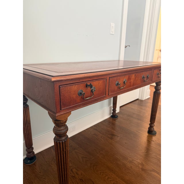 English Vintage Regency-Style Figured Yew & Tooled Leather Writing Desk For Sale - Image 3 of 10