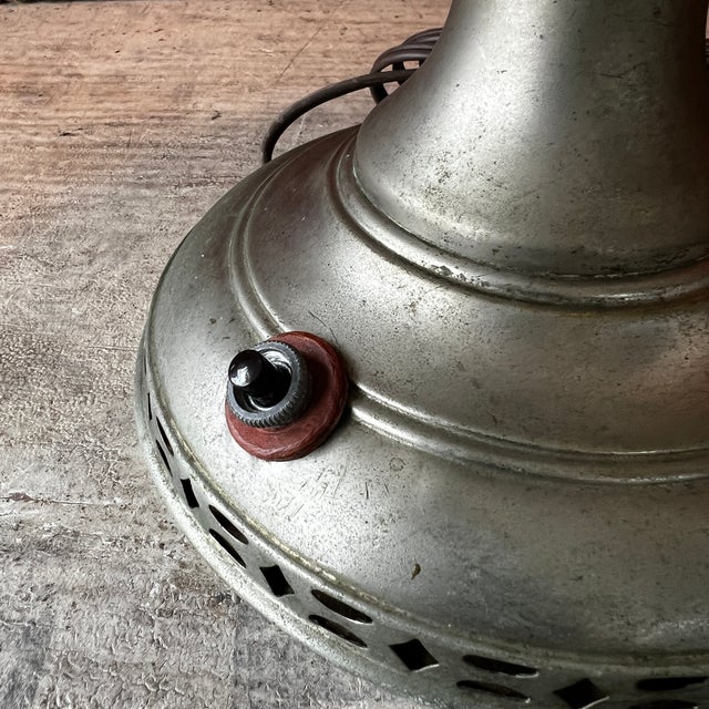 Vintage Aladdin Model No. 6 Electric Converted Oil Lamp With Clear Glass Chimney For Sale - Image 14 of 17