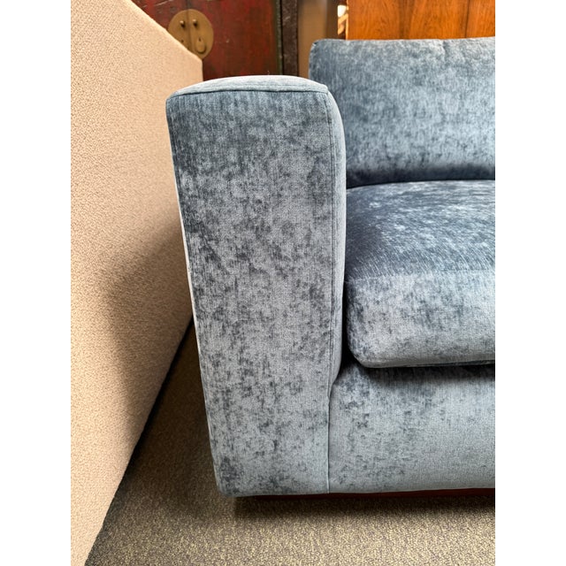 Black Label Home Bespoke Crushed Velvet Sectional, Teal For Sale - Image 10 of 12