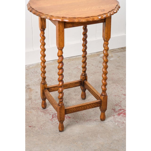 Antique English Barley Twist Lamp Table With Scalloped Edge For Sale In Charleston - Image 6 of 8