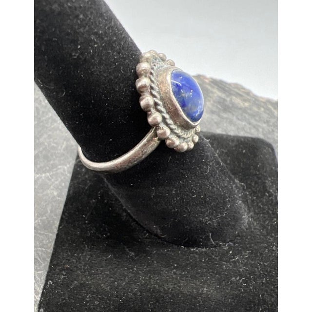 Mid 20th Century Vintage Navajo Lapis Lazuli Sterling Ring (Size 7.75) For Sale - Image 5 of 11