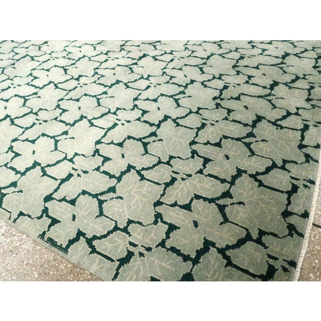 Celadon Galerie Shabab Collection Mid-20th Century Turkish Art Deco Style Accent Carpet For Sale - Image 8 of 10