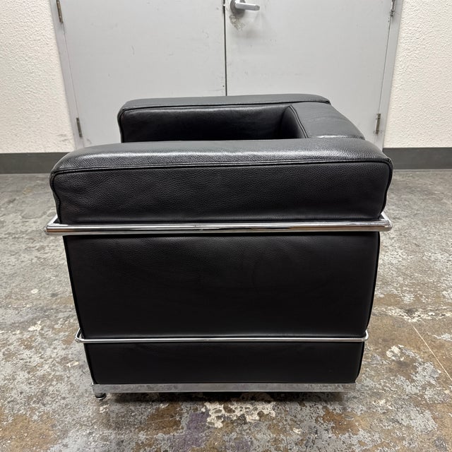 Le Corbusier Style Cube Lounge Chair For Sale - Image 4 of 12