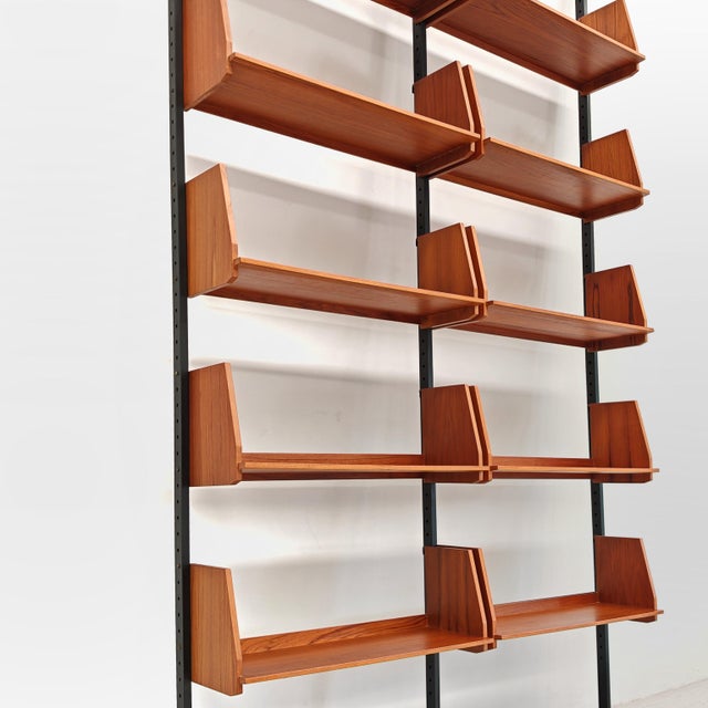 Vintage Swedish Cielo Terra Bookcase in Teak Wood, Black Metal Uprights and Brass Ends, 1950s For Sale - Image 6 of 18