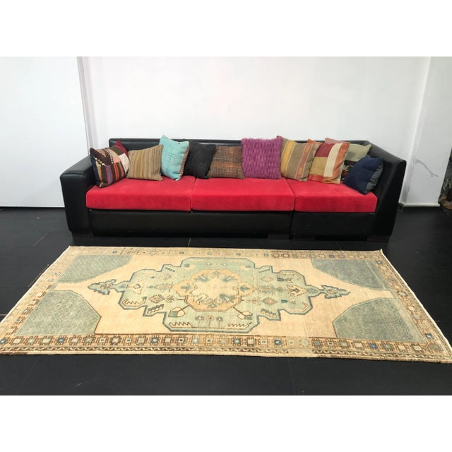 Vintage Medallion Design Faded Turkish Peach Color Rug For Sale In Phoenix - Image 6 of 11