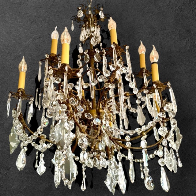 Monumental Antique Crystal Chandelier – ca. 1900 An impressive and exceptionally rich, large-scale antique crystal...