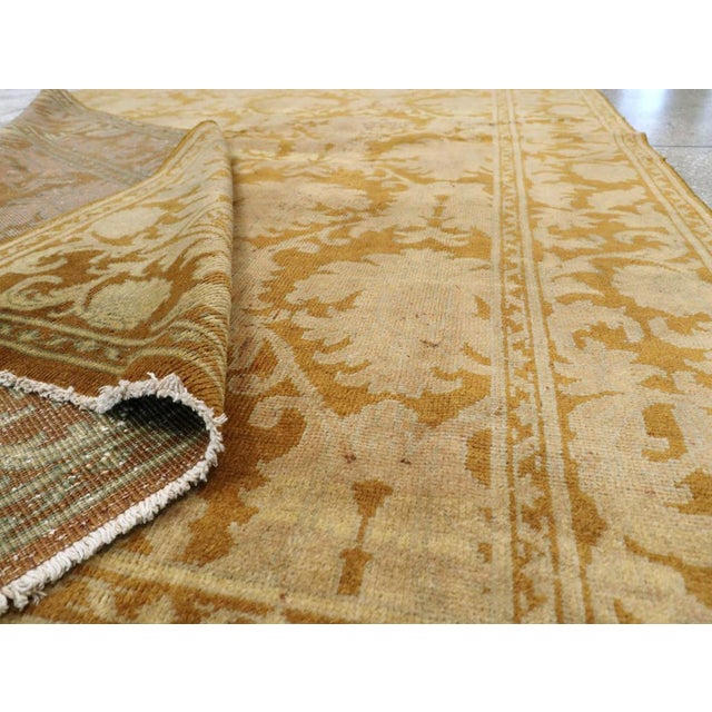 Textile Galerie Shabab Collection Mid-20th Century Indian Lahore Accent Rug For Sale - Image 7 of 8