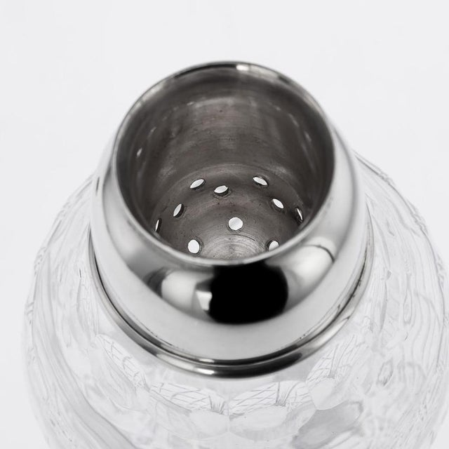 20th Century English Silver & Cut Glass Cocktail Shaker from Mappin & Webb, 1949 For Sale - Image 9 of 16