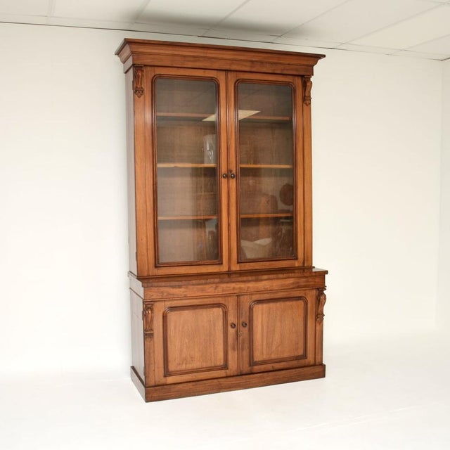 A large and very impressive antique Victorian bookcase. This was made in England, it dates from the 1840-1860 period. This...