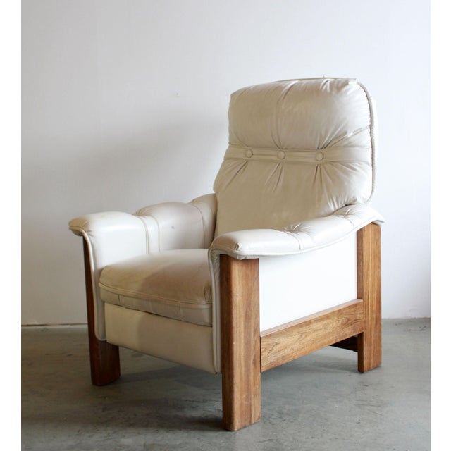 Vintage Mid Century Modern White Vinyl & Oak Recliner Chair Chairish