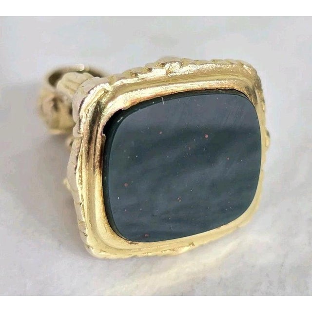 Mid-Century 9ct Yellow Gold Seal Novelty Charm, London, 1970 For Sale - Image 11 of 15