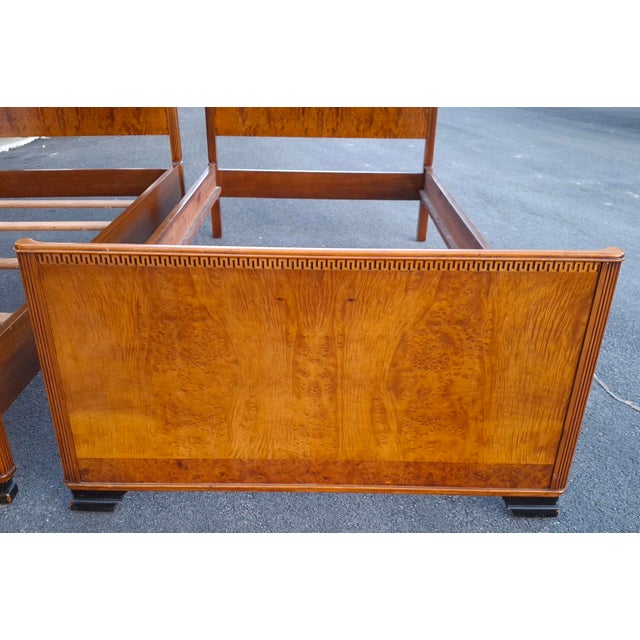 Pair Randolph Furniture Arts Deco Acacia and Burl Single Beds, Refinished Circa 1900s For Sale - Image 11 of 15