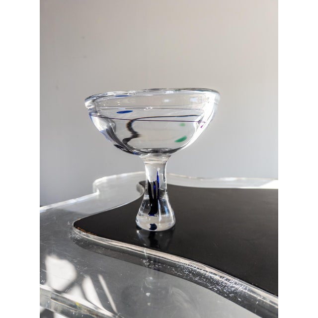 Swedish Art Glass Bowl by Vicke Lindstrand for Kosta, 1950s For Sale - Image 6 of 7