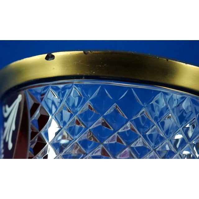 Cut Crystal Goblet Vase with Glass Paste Lady attributed to Val Saint Lambert, Belgium, 19th Century For Sale - Image 11 of 18