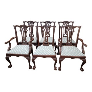 1930s Set of 6 Highly Carved Solid Wood Chippendale Dining Chairs For Sale