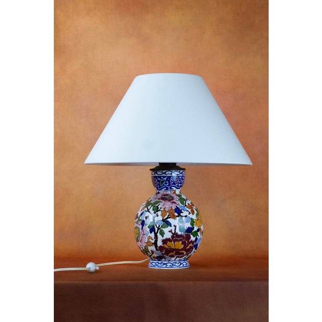 Polychrome Earthenware Lamp Base with Peony Decoration from Gien, France, 1971-1984 For Sale - Image 11 of 11