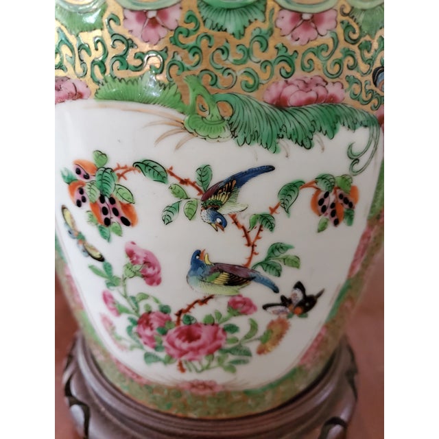 Early 19th Century Antique Chinese Porcelain Large Rose Medallion Lamp For Sale - Image 5 of 11