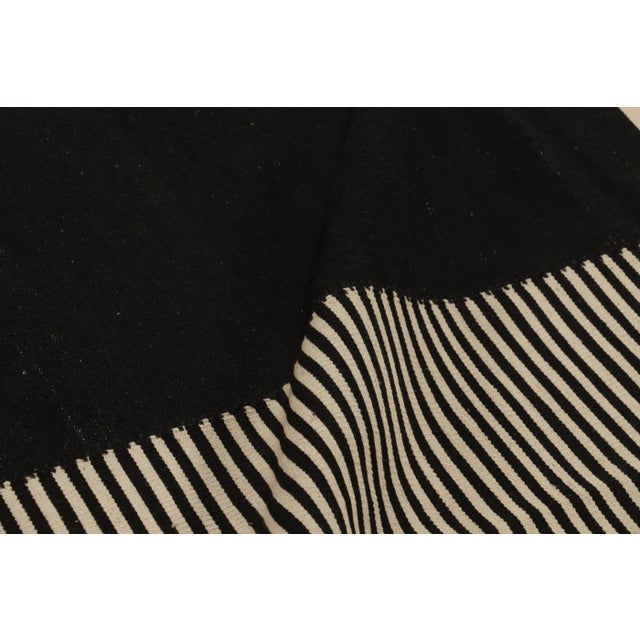 Textile Rug & Kilim’s Contemporary Kilim in Cream and Black Tones For Sale - Image 7 of 8