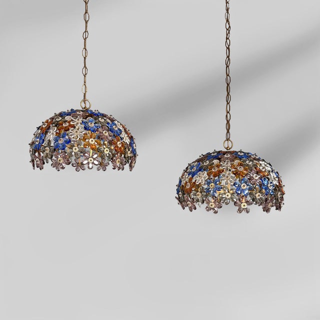 Italian mid-century modern chandeliers in glass and metal, 1960s Chandeliers with a brass structure and dome-shaped...