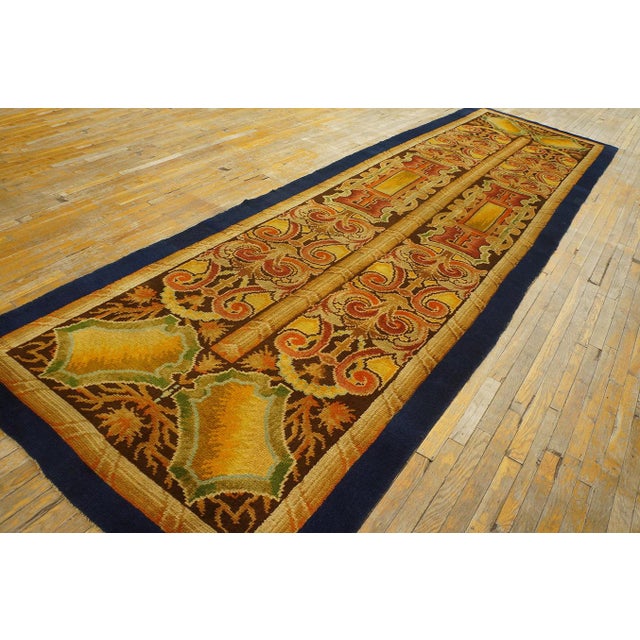 Early 20th Century English Axminster Carpet ( 4'9" x 16'2 - 145 x 493 cm )