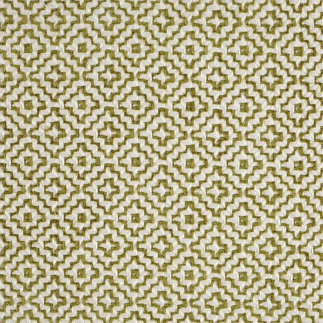 Sanderson Linden Fabric in Garden Green - a Sample For Sale