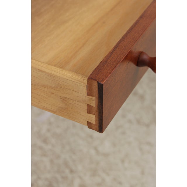 2000 - 2009 Stickley Mission Cherry 2 Drawer Sofa Table For Sale - Image 5 of 16
