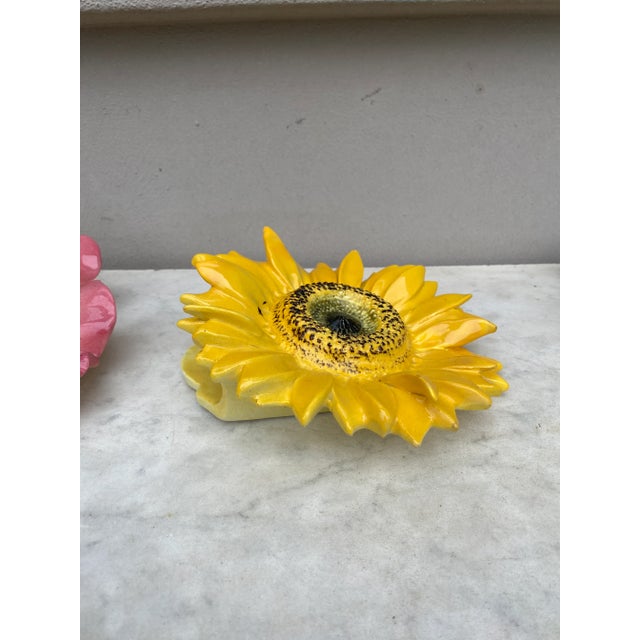 French Country Rare Majolica Pink Sunflower Wall Pocket Delphin Massier, Circa 1880 For Sale - Image 3 of 7