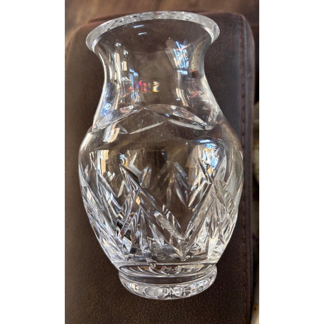 Contemporary Waterford Crystal Vase Signed (O Fitzgerald) 2002 Retired 8th Edition Mother’s Day Vase For Sale - Image 3 of 6