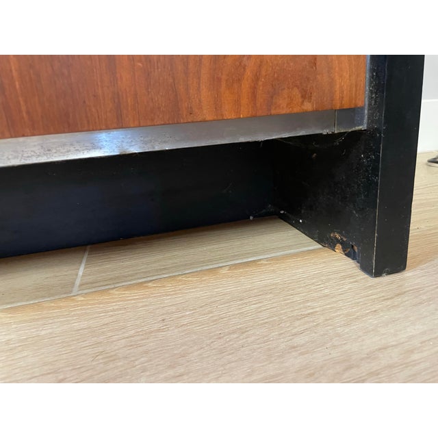 1960s 1960s Mid Century Modern Walnut Dresser by Dillingham and Merton Gershun For Sale - Image 5 of 12