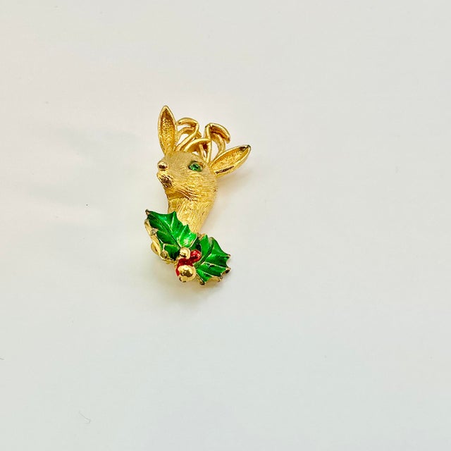 1970s 1970s Vintage Boho Chic Americana Reindeer Christmas Brooch, Gerry’s Creatives. For Sale - Image 5 of 6