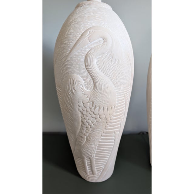 Ivory Vintage Pair of 2 Dayle Rushall Sculptural Heron Egret Table Lamps With Original Feather Finials - Pair For Sale - Image 8 of 14