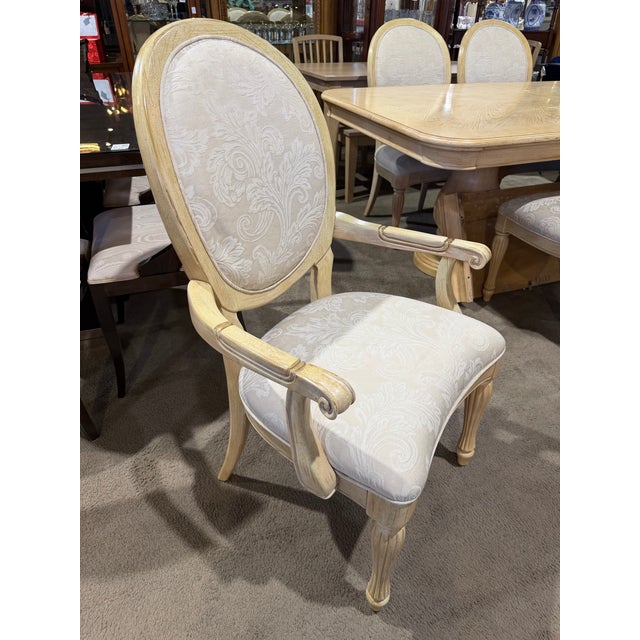 Bernhardt Bernhardt Two Pedestal Dining Set - Eight Chairs For Sale - Image 4 of 9