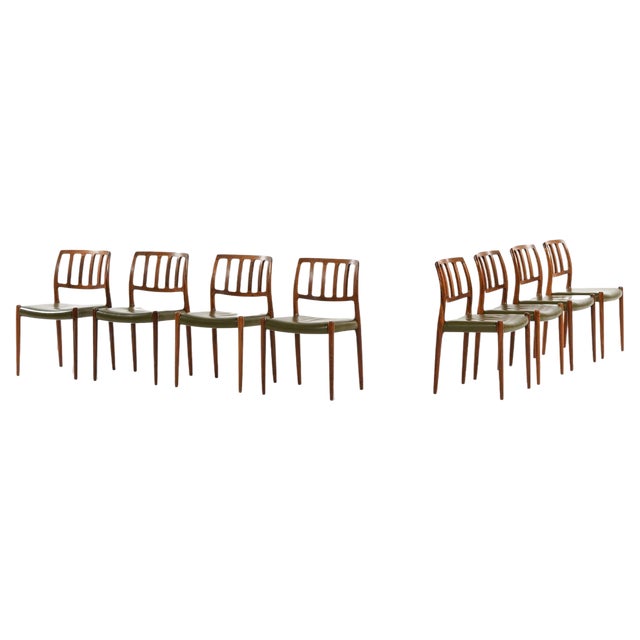 Dining Chairs in Rosewood and Green Leather attributed to Niels O. Møller, 1970s, Set of 8 For Sale